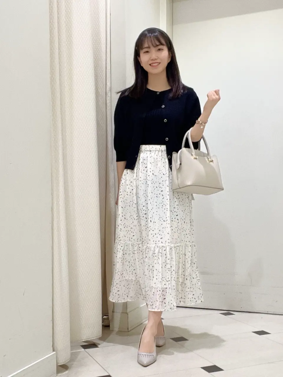 ANY SIS スタッフ コーディネート画像