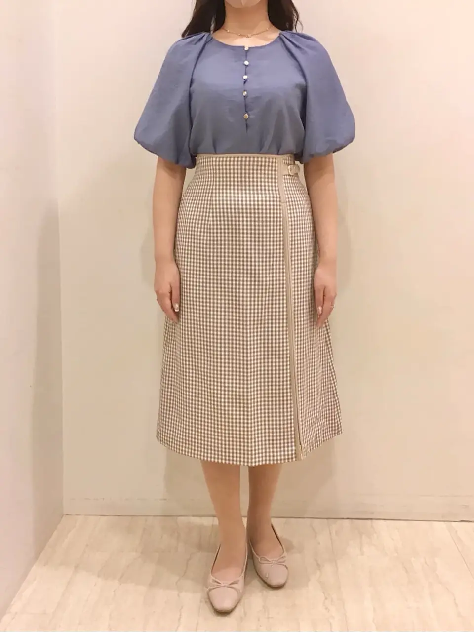 ANY SIS スタッフ コーディネート画像