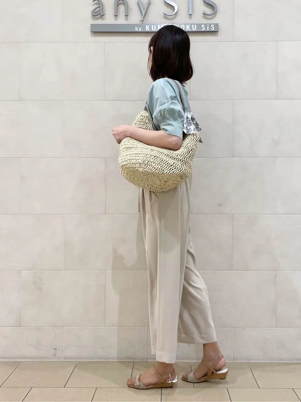 ANY SIS 髙橋 コーディネート画像