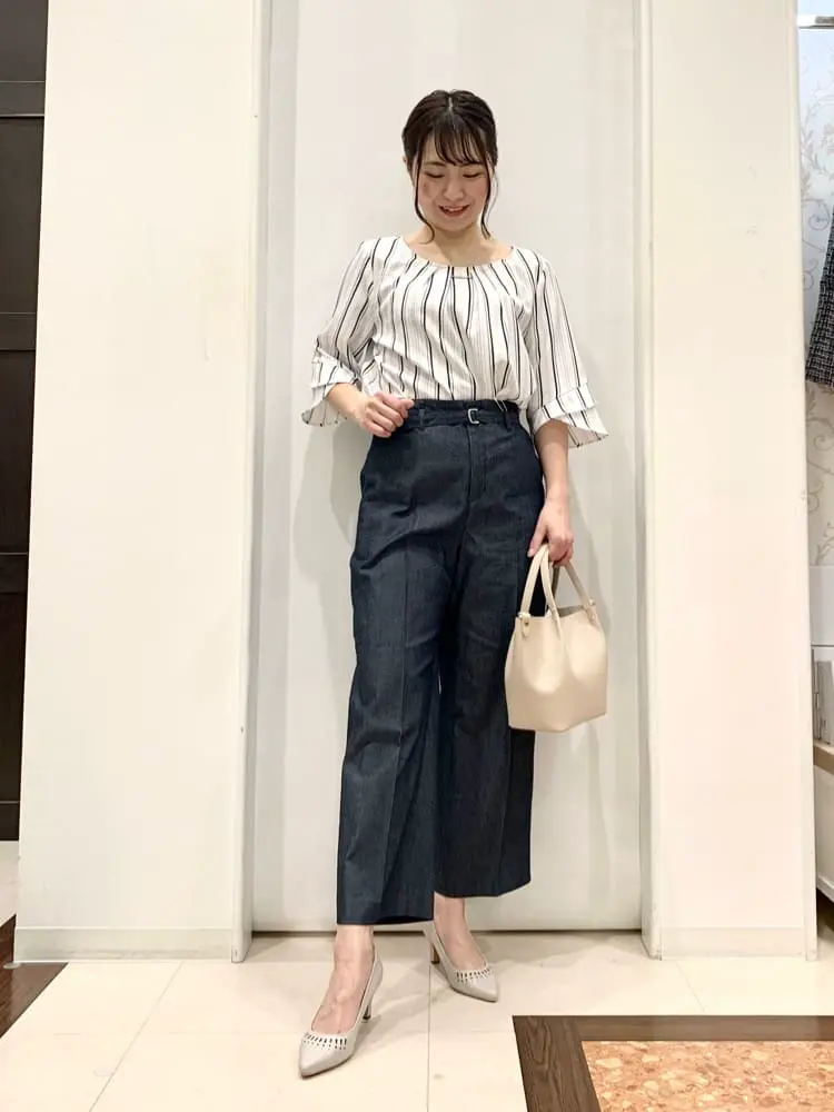 ANY SIS 横田 コーディネート画像