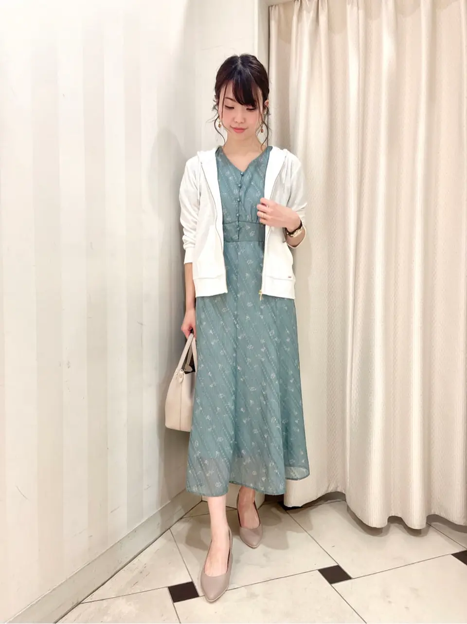 ANY SIS 金井 コーディネート画像