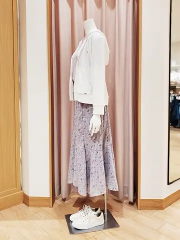 ANY SIS 岩田 コーディネート画像