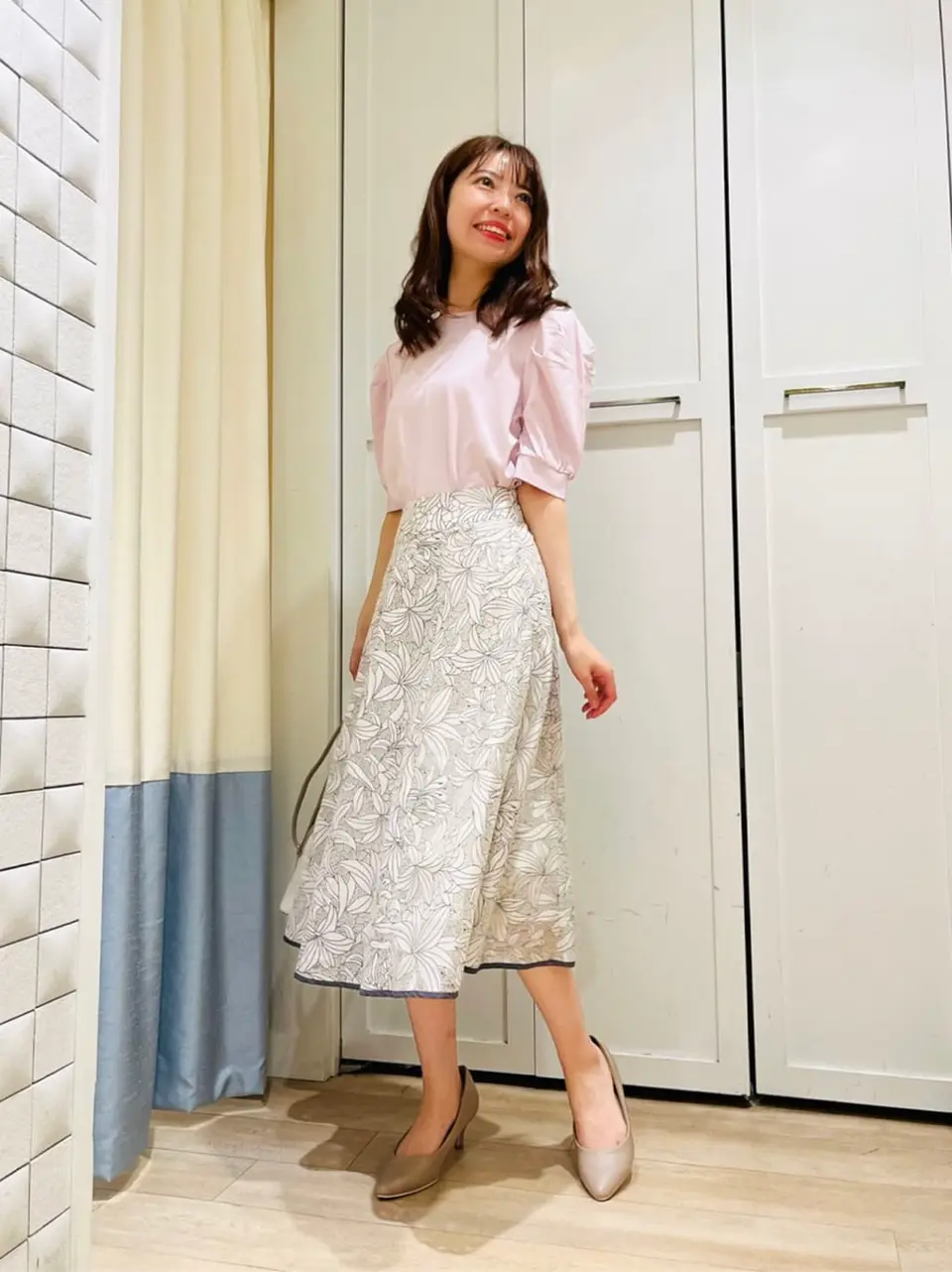 ANY SIS スタッフ コーディネート画像