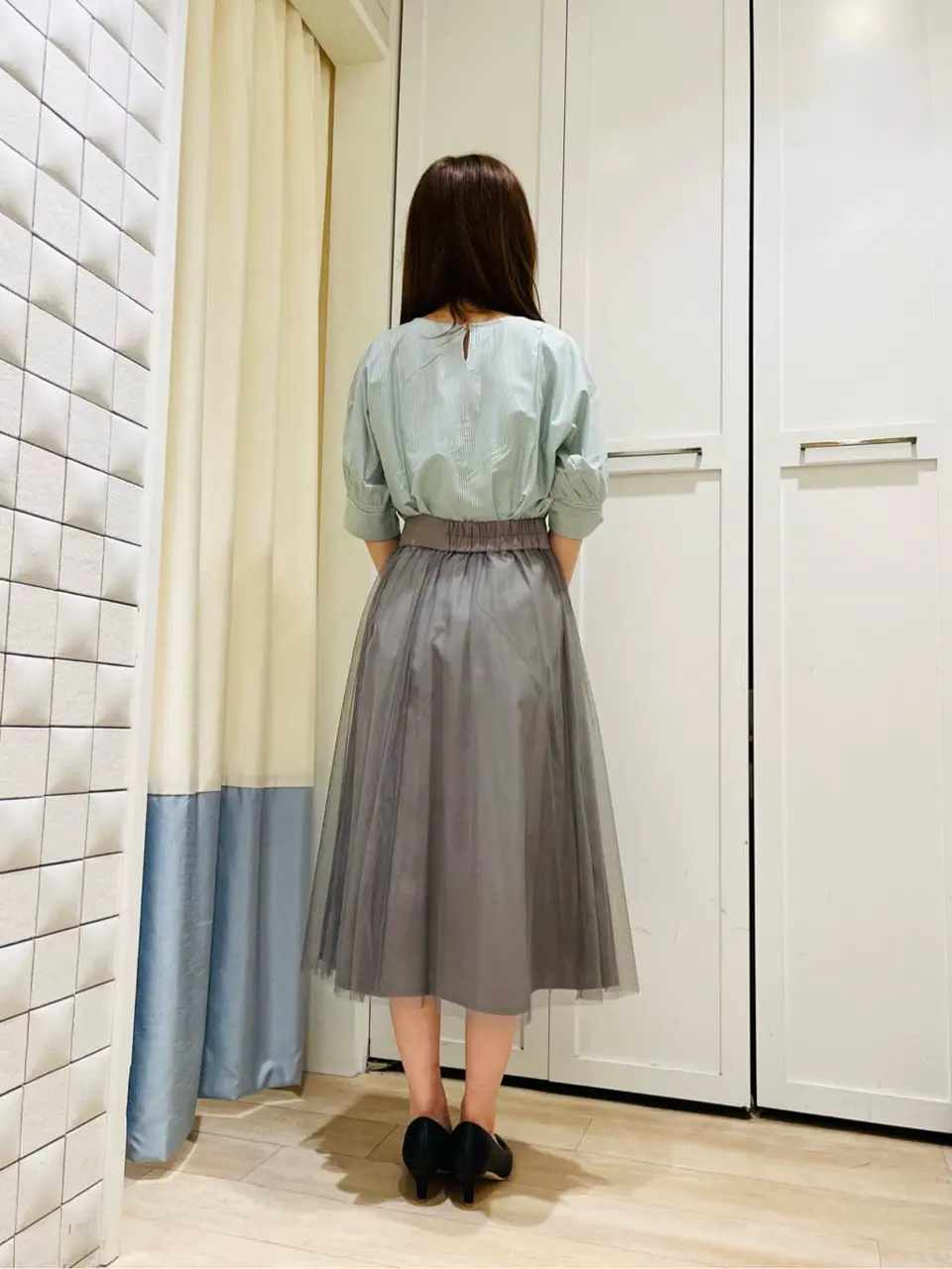 ANY SIS スタッフ コーディネート画像