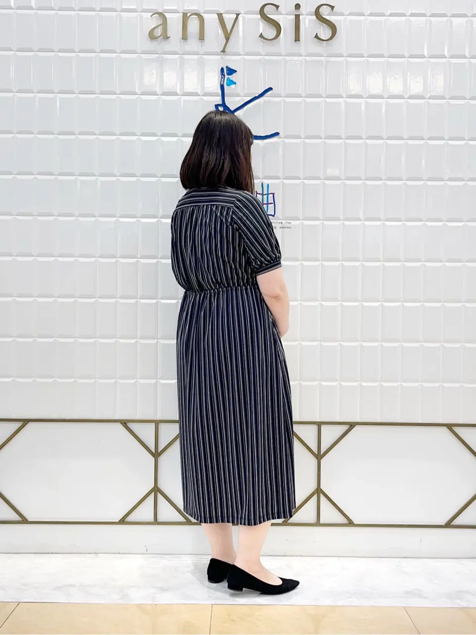 ANY SIS 西田 コーディネート画像