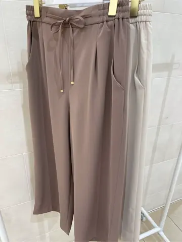 ANY SIS 髙橋 コーディネート画像