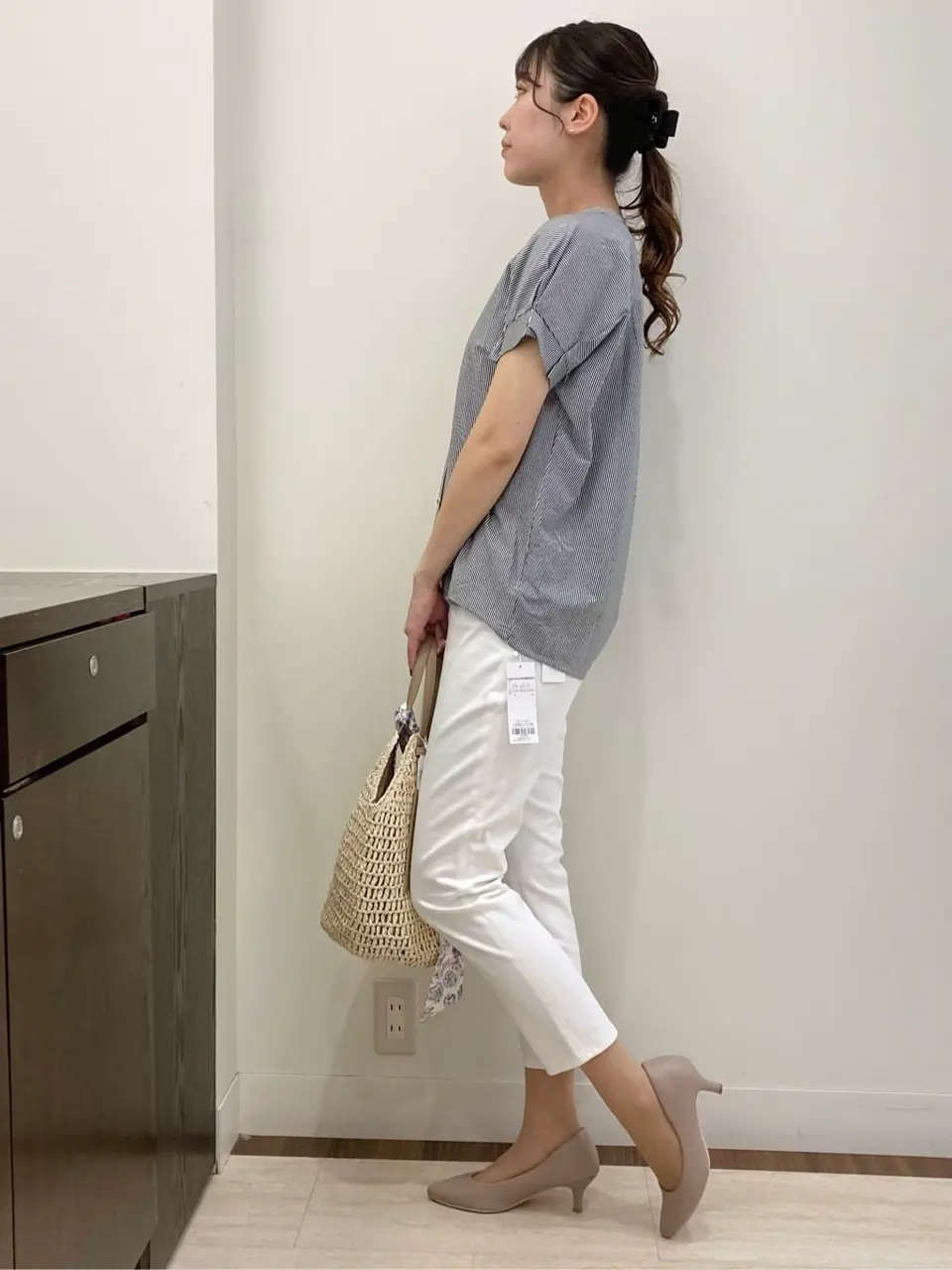 ANY SIS スタッフ コーディネート画像