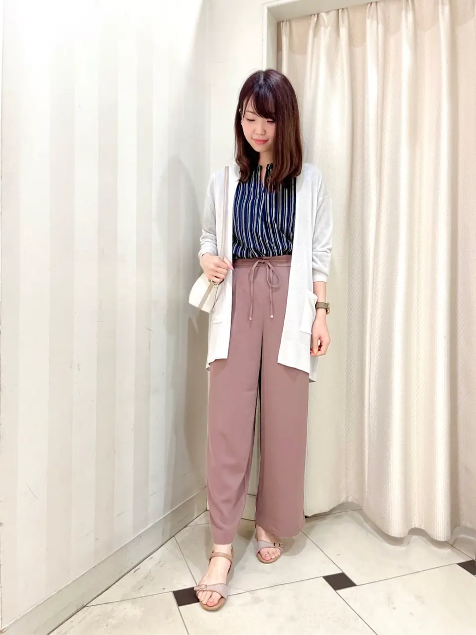 ANY SIS 金井 コーディネート画像