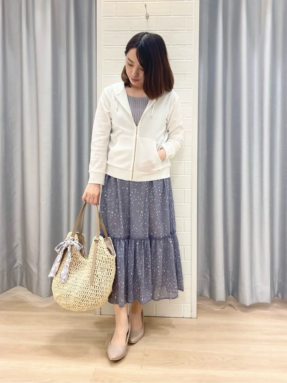 ANY SIS 丸岡 コーディネート画像