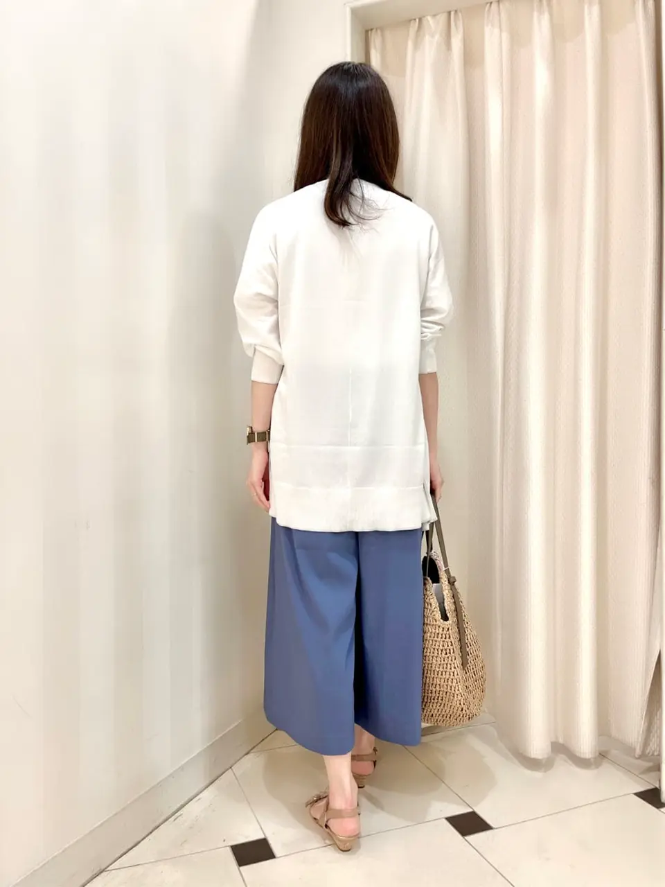 ANY SIS 金井 コーディネート画像