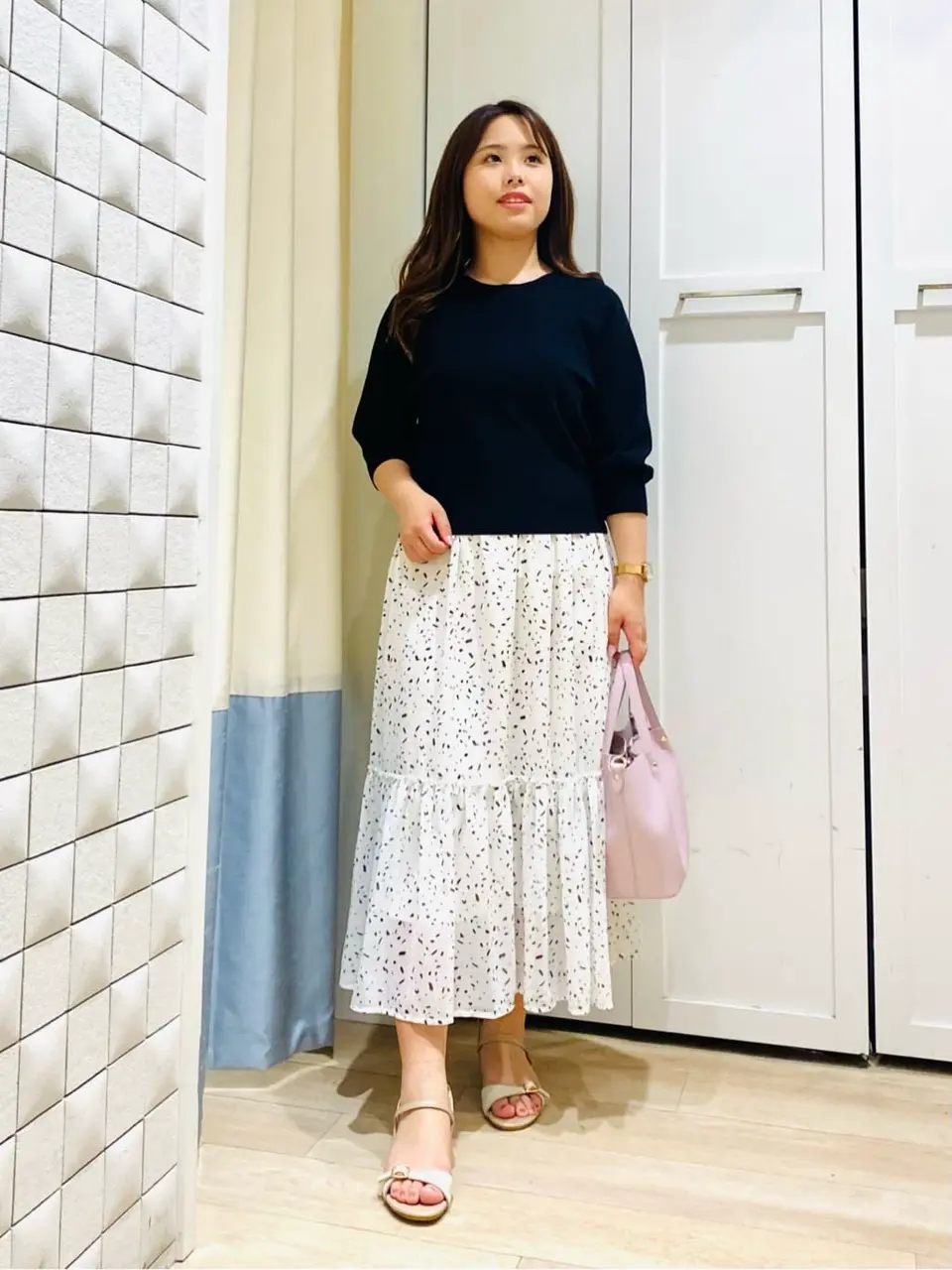 ANY SIS スタッフ コーディネート画像