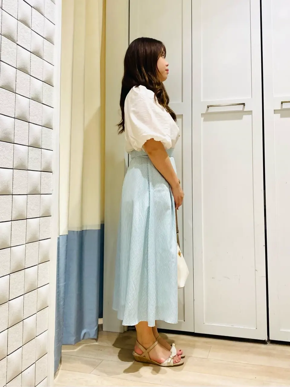 ANY SIS スタッフ コーディネート画像