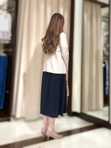 ANY SIS STAFF コーディネート画像