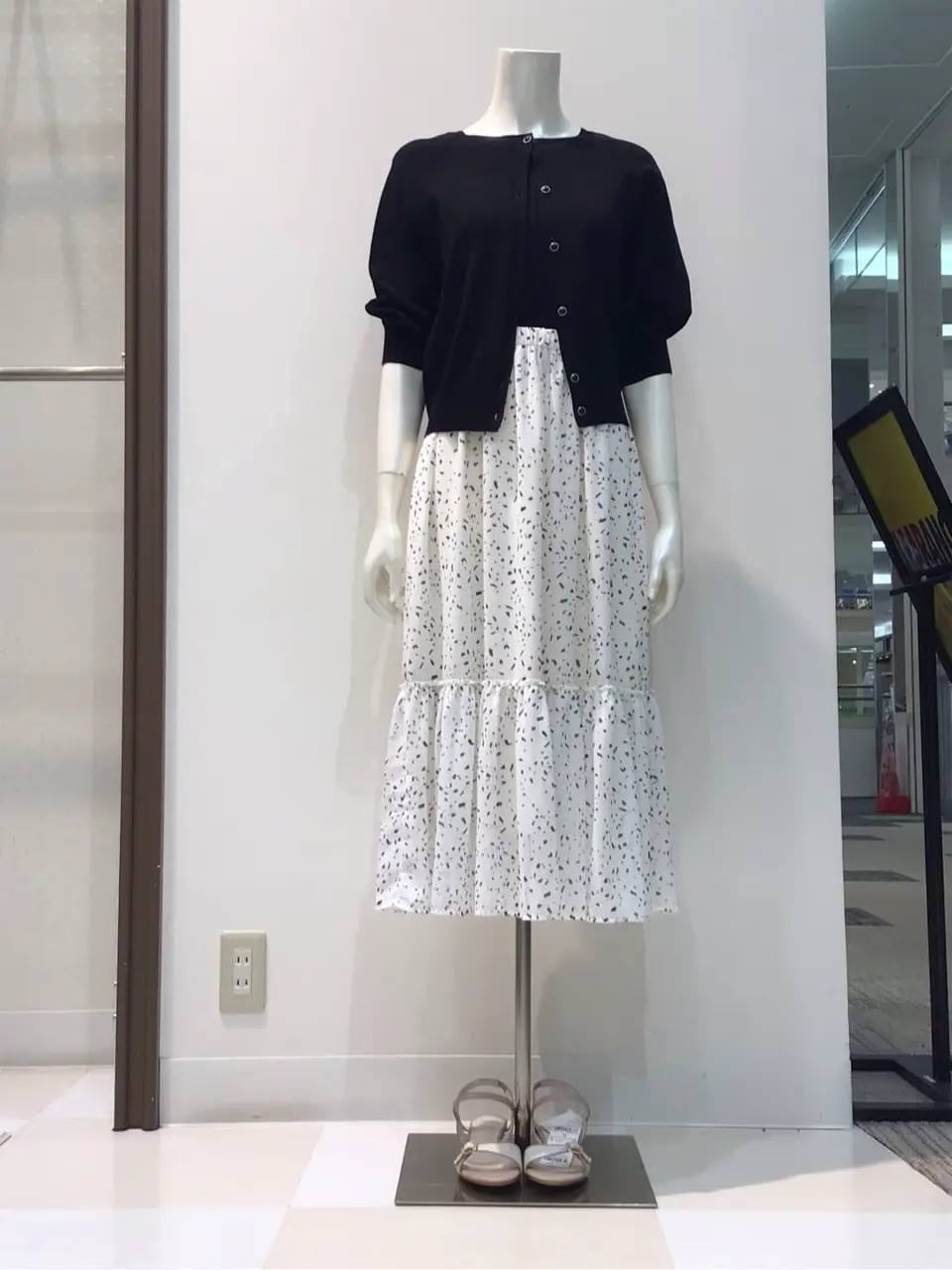 ANY SIS 布川 コーディネート画像