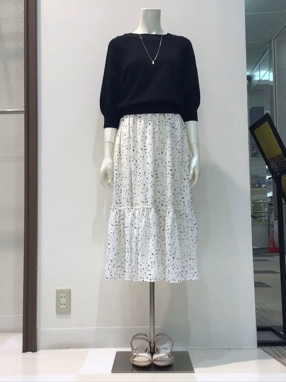 ANY SIS 布川 コーディネート画像