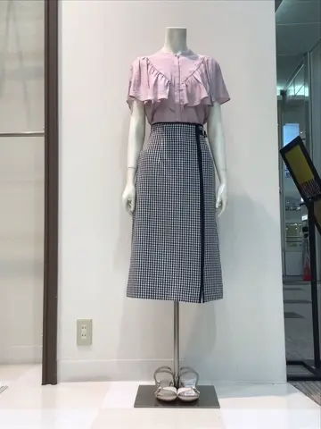 ANY SIS 布川 コーディネート画像