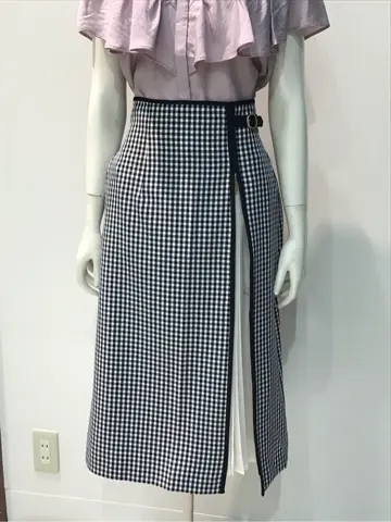 ANY SIS 布川 コーディネート画像