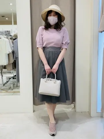 ANY SIS 川根　彩 コーディネート画像