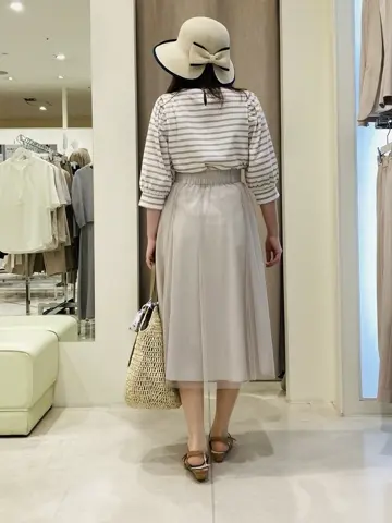 ANY SIS 川根　彩 コーディネート画像