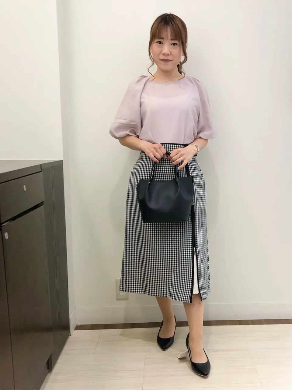 ANY SIS スタッフ コーディネート画像