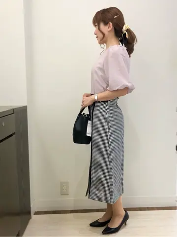 ANY SIS スタッフ コーディネート画像