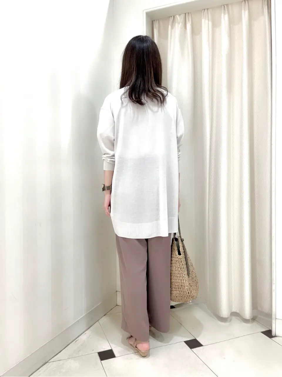 ANY SIS 金井 コーディネート画像