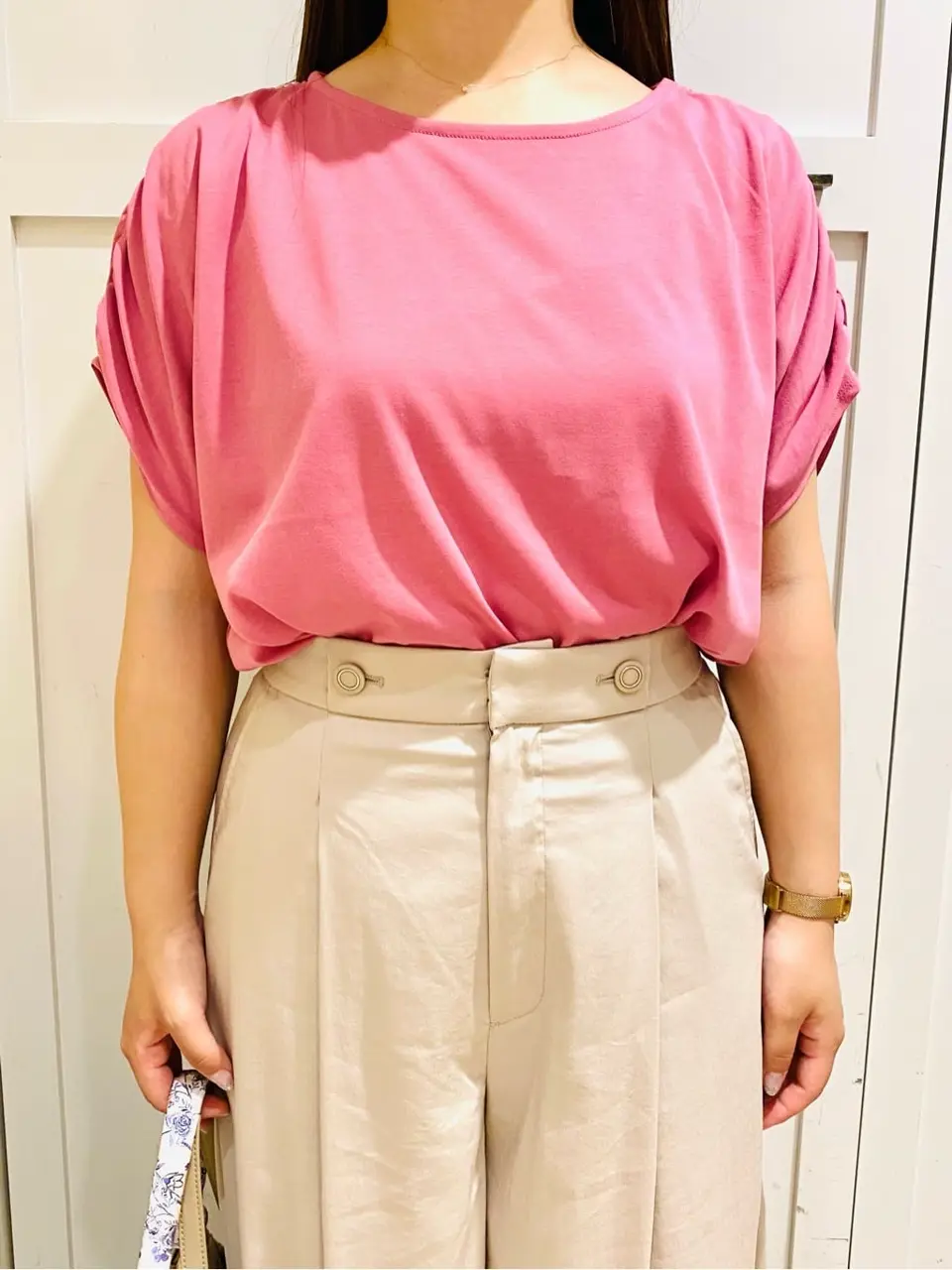 ANY SIS スタッフ コーディネート画像