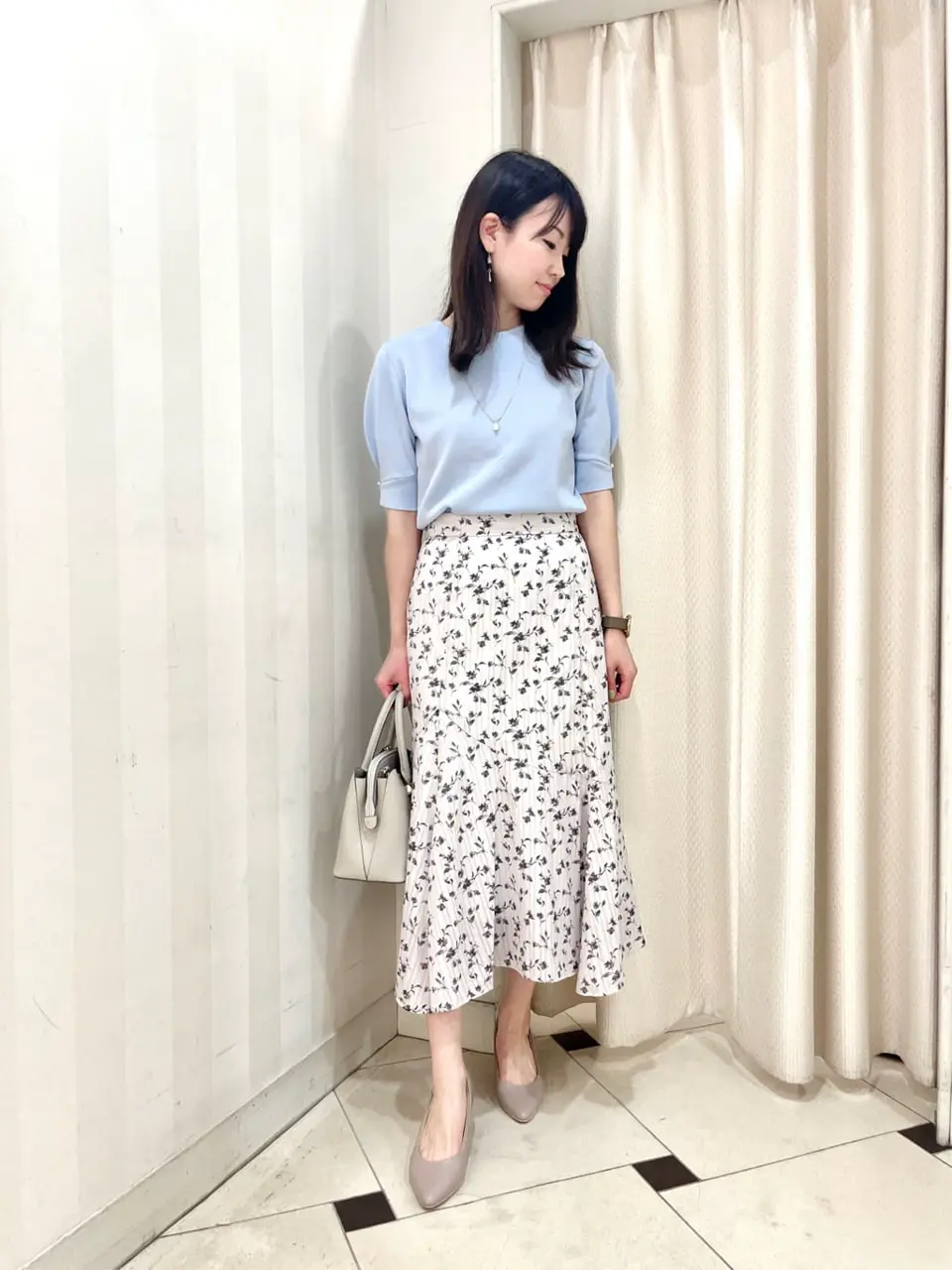 ANY SIS 金井 コーディネート画像