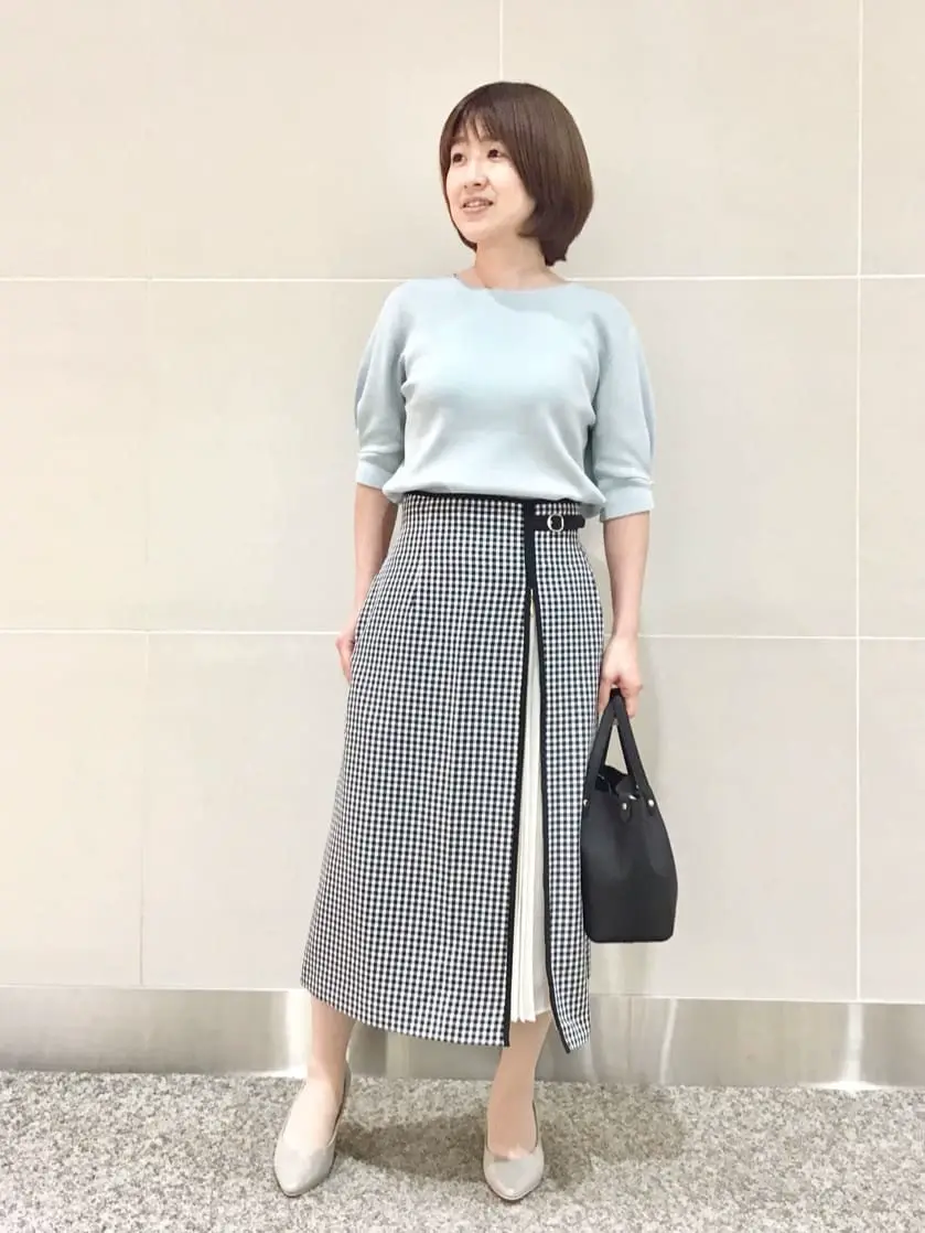 ANY SIS 浅野 コーディネート画像