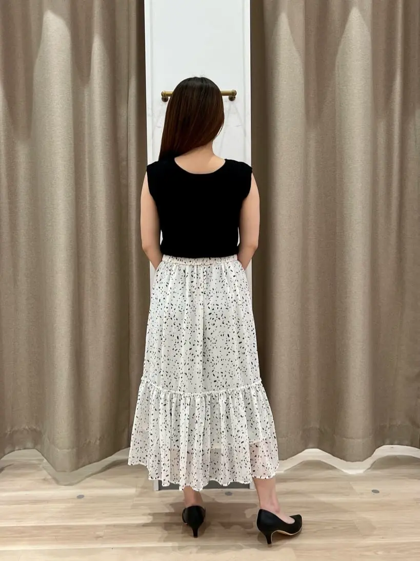 ANY SIS 瀬野 コーディネート画像