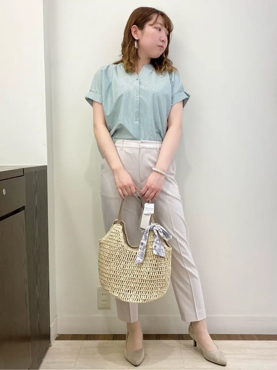 ANY SIS スタッフ コーディネート画像