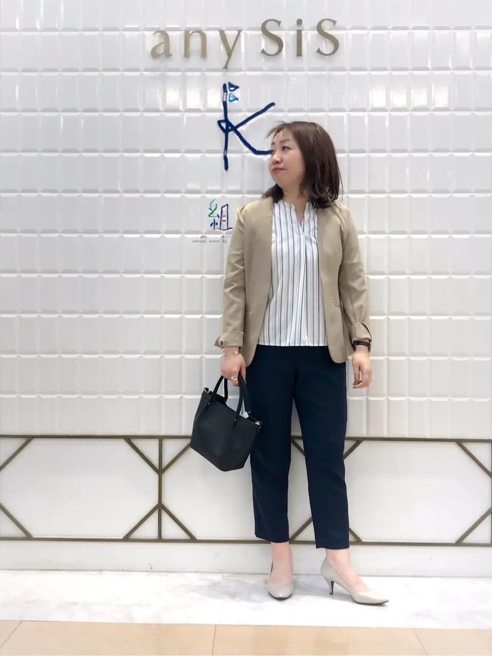 ANY SIS 中山 コーディネート画像