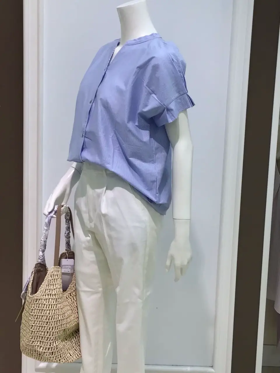 ANY SIS 本田 コーディネート画像