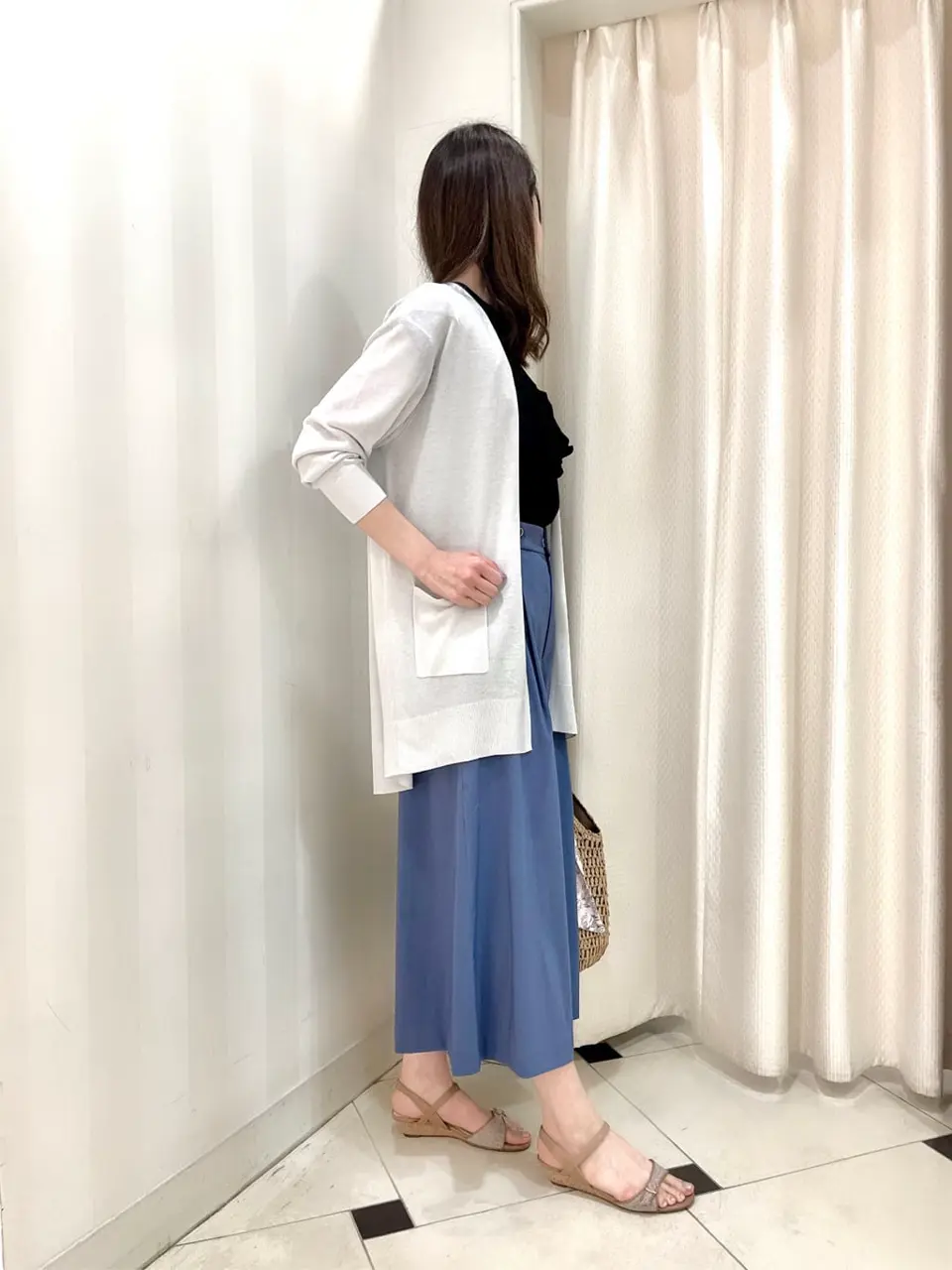 ANY SIS 金井 コーディネート画像