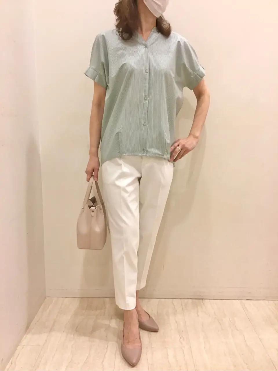 ANY SIS スタッフ コーディネート画像