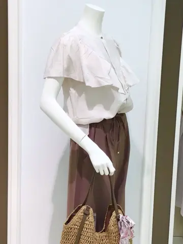 ANY SIS 本田 コーディネート画像