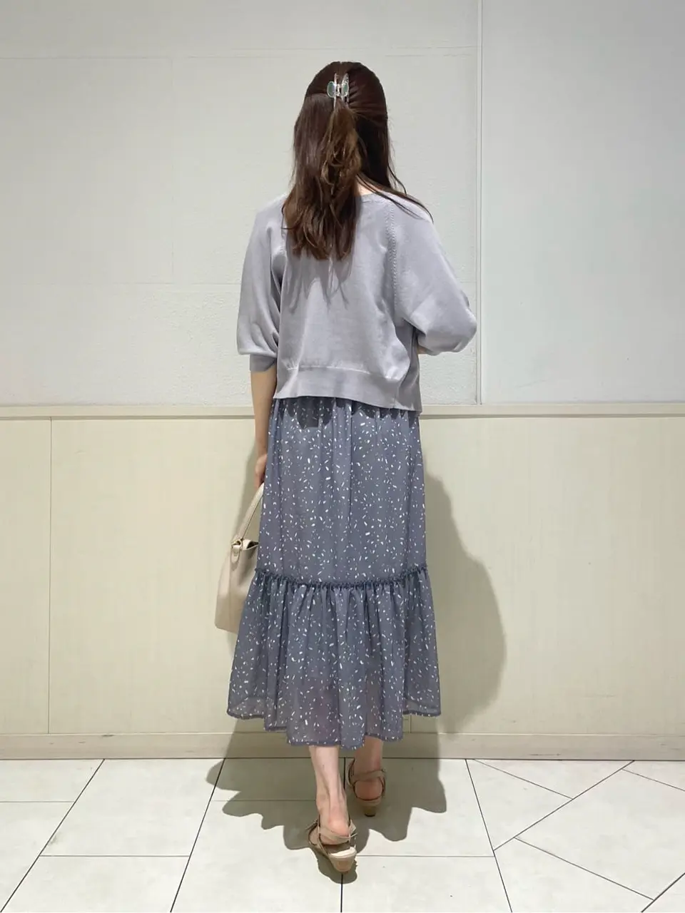 ANY SIS みぃ コーディネート画像