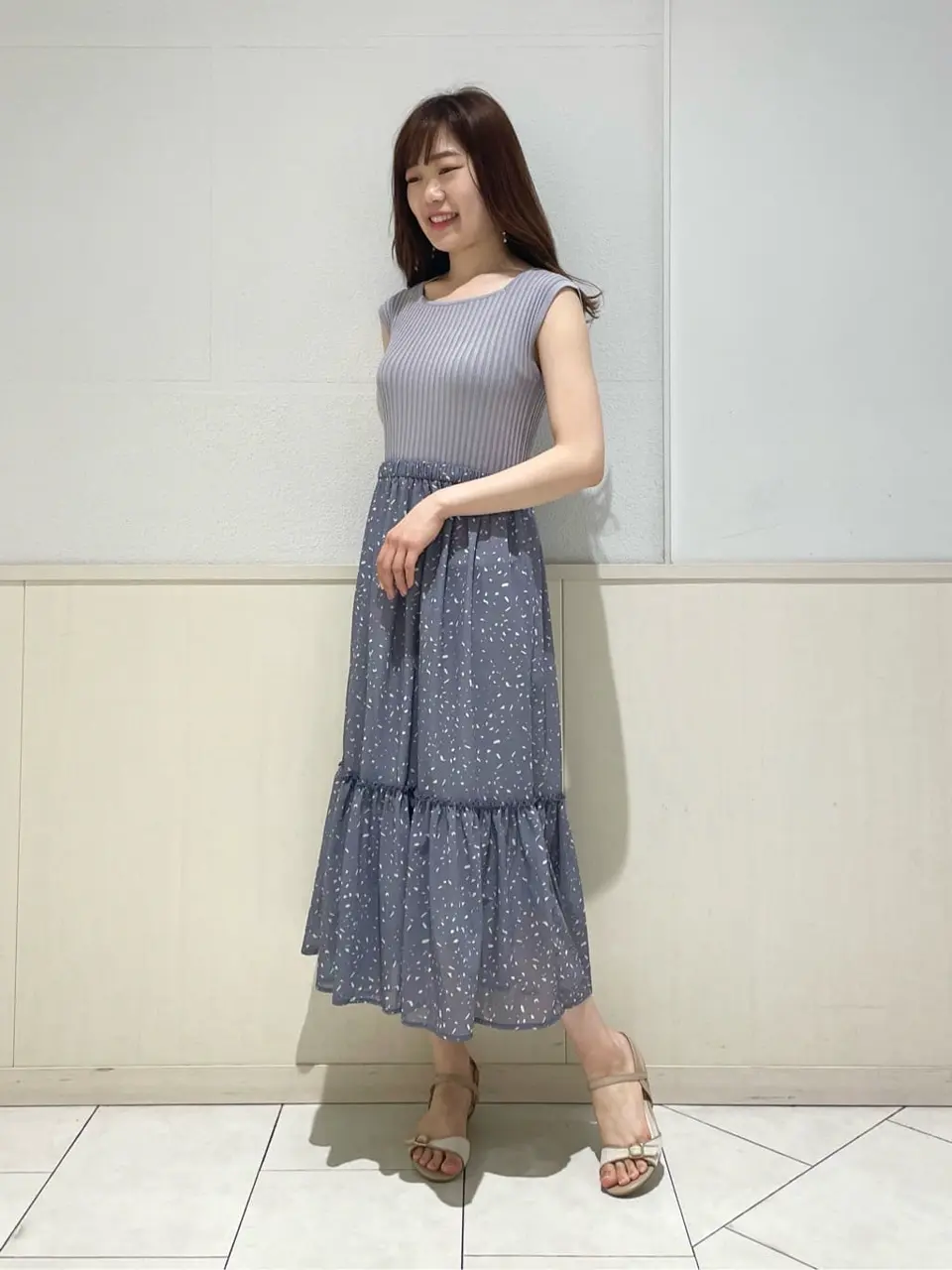 ANY SIS みぃ コーディネート画像