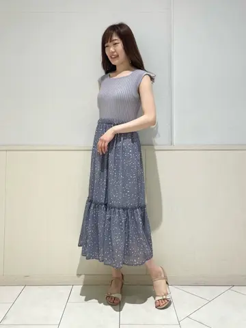 ANY SIS みぃ コーディネート画像