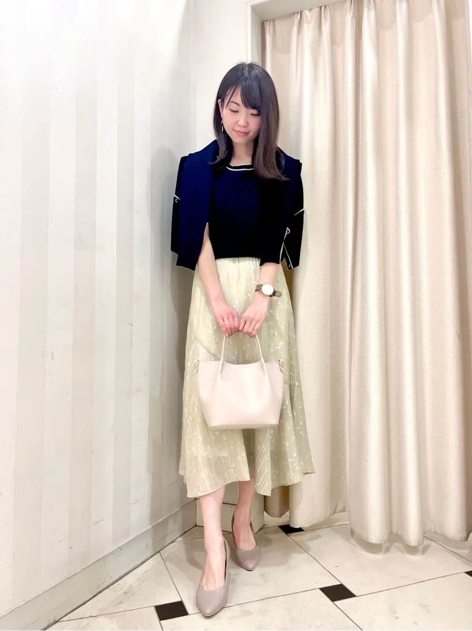 ANY SIS 金井 コーディネート画像