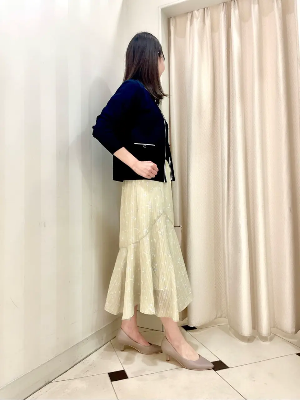 ANY SIS 金井 コーディネート画像