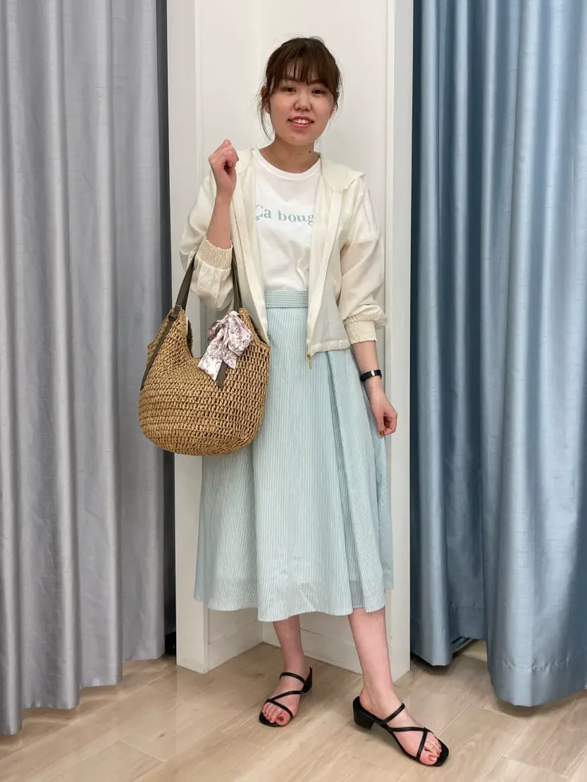 ANY SIS 古田(足立) コーディネート画像