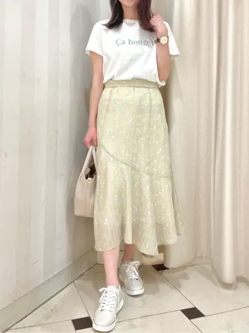 ANY SIS 金井 コーディネート画像