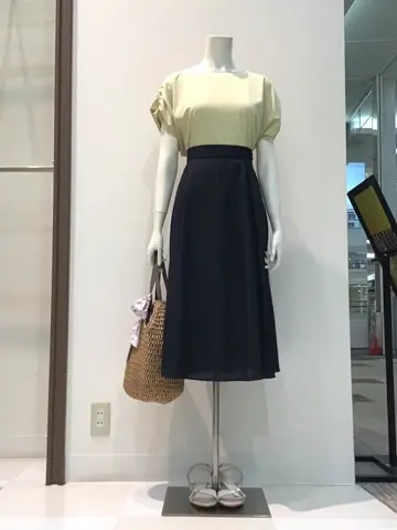 ANY SIS 布川 コーディネート画像