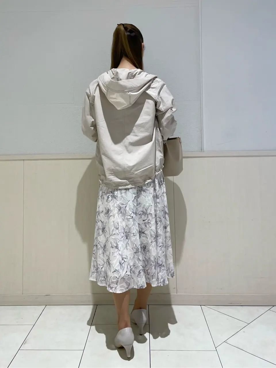 ANY SIS 土居 コーディネート画像