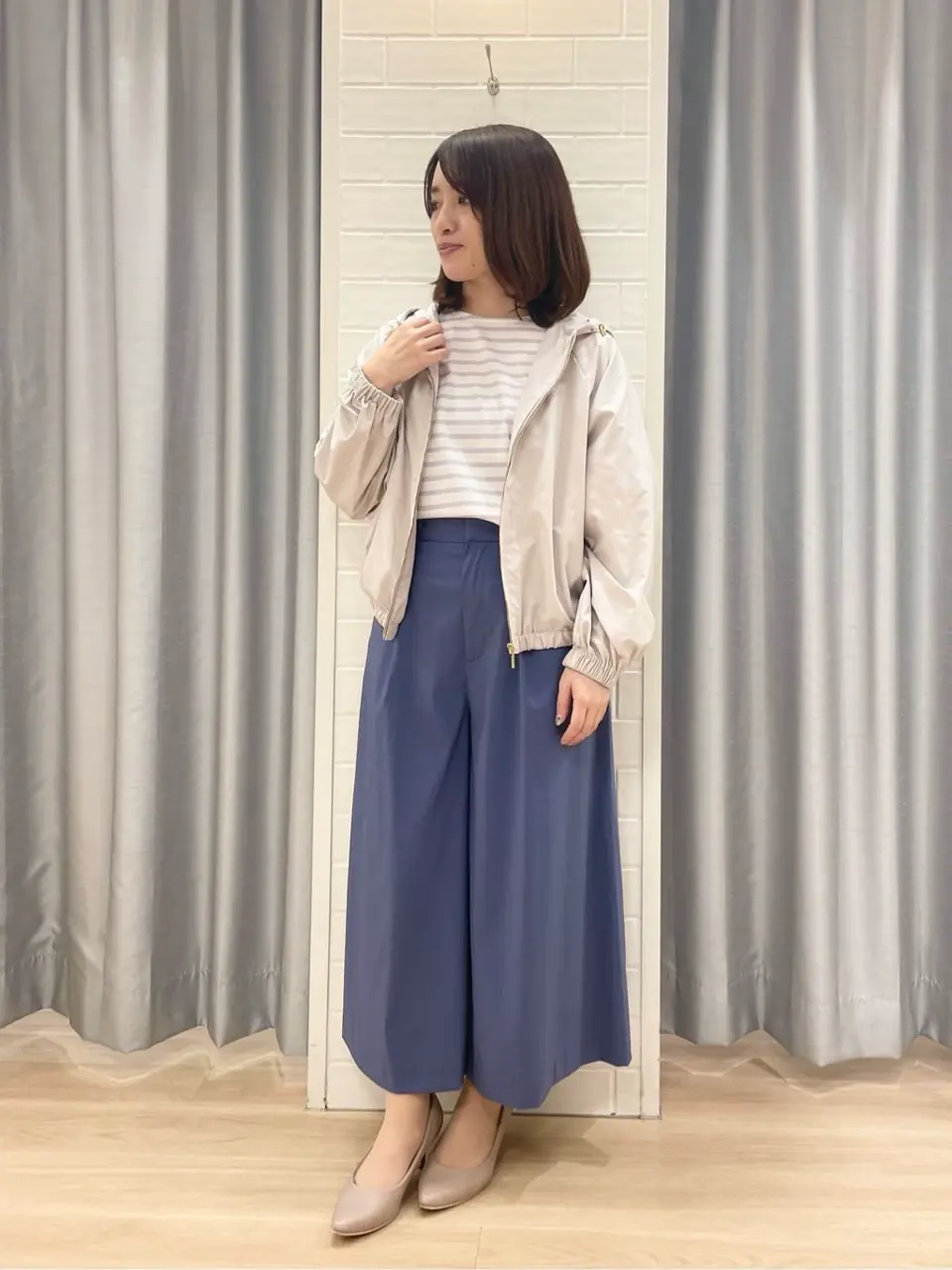 ANY SIS 丸岡 コーディネート画像