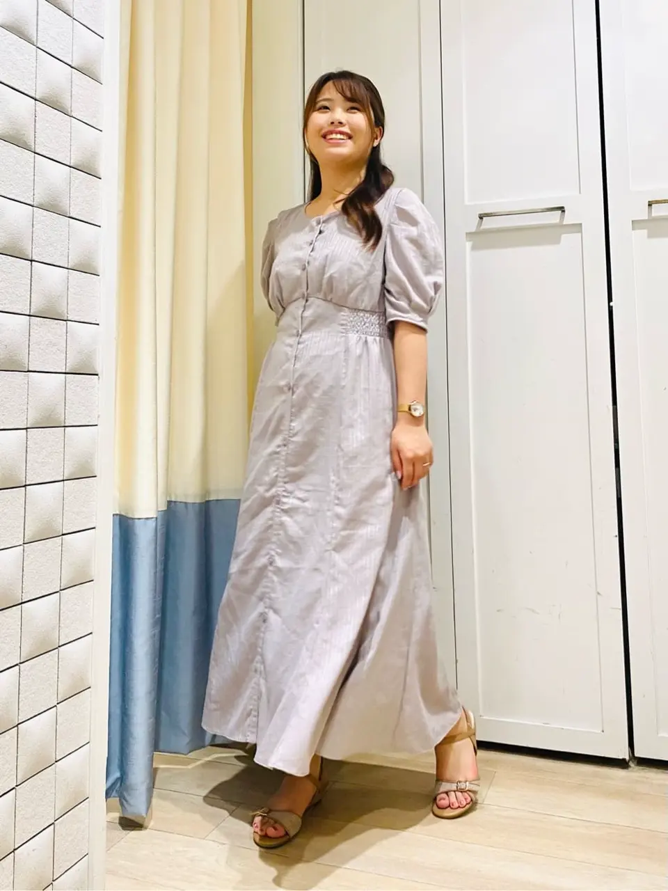 ANY SIS スタッフ コーディネート画像