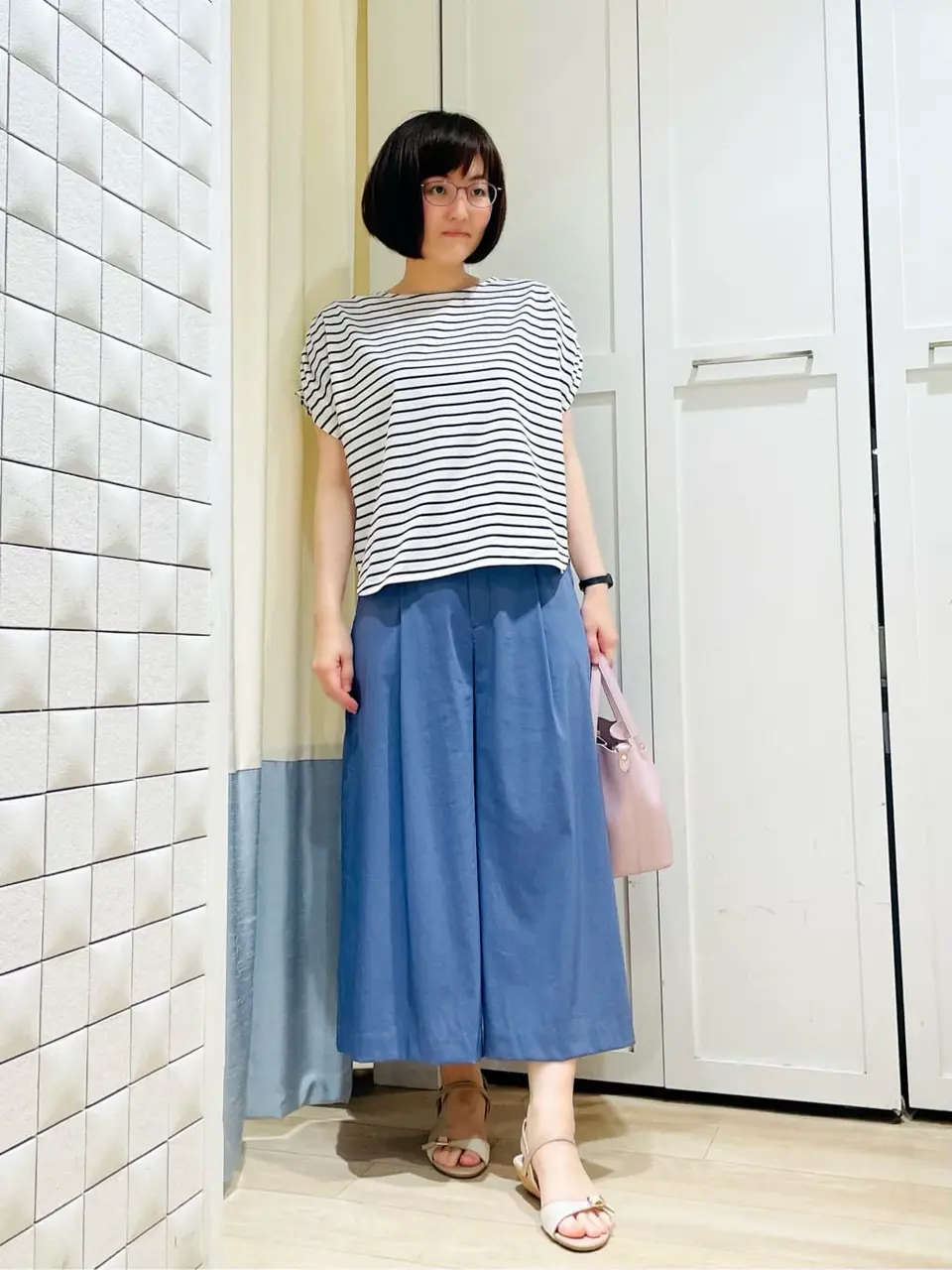 ANY SIS スタッフ コーディネート画像