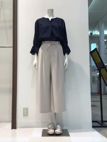 ANY SIS 布川 コーディネート画像