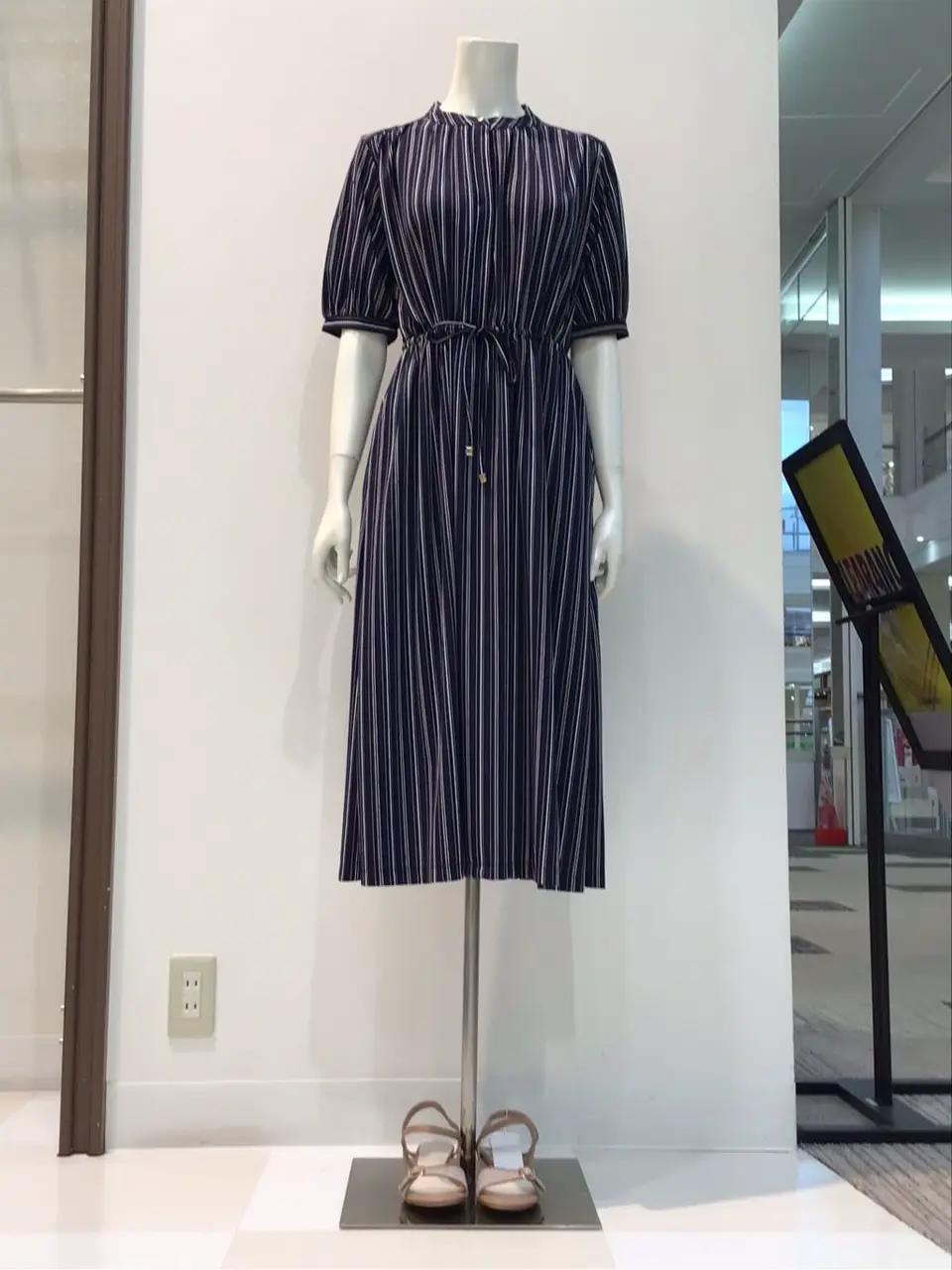 ANY SIS 布川 コーディネート画像